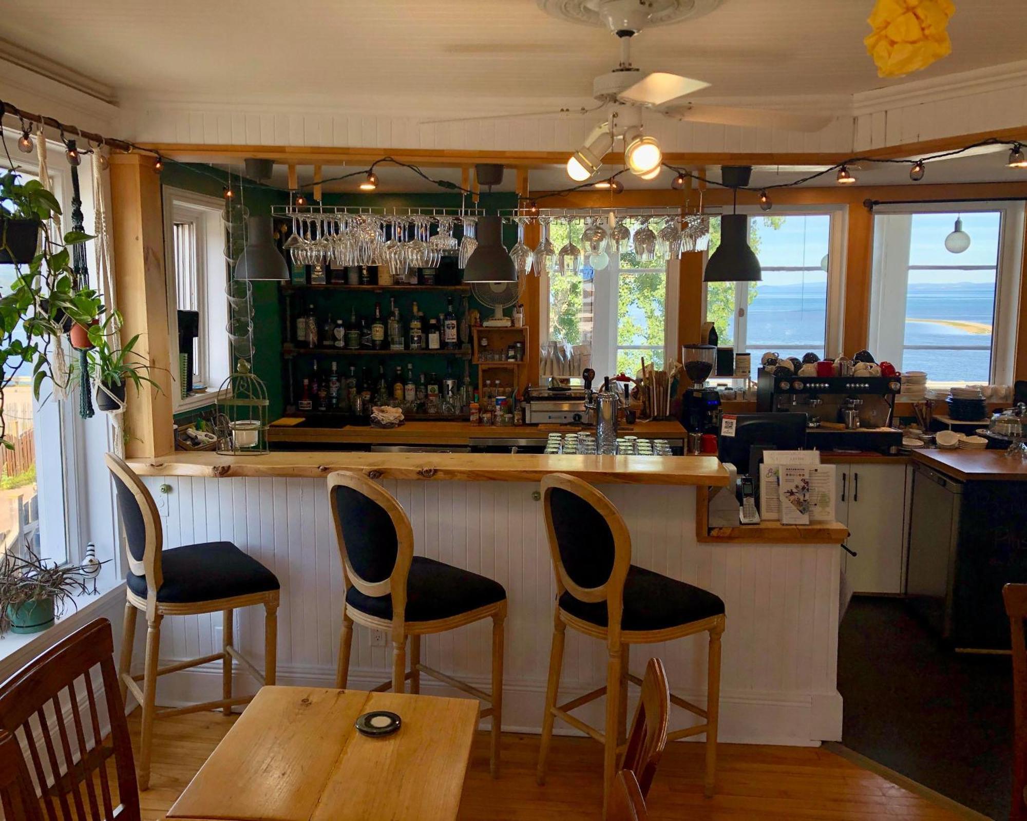Bed and Breakfast Les Pinsons Des Rives La Malbaie Exterior foto