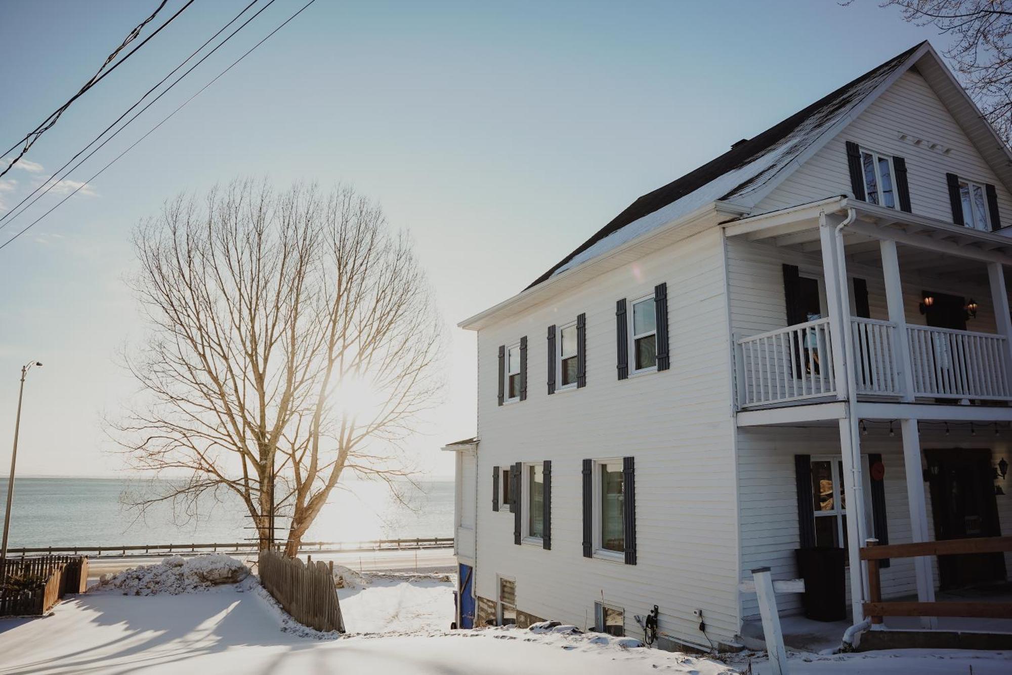 Bed and Breakfast Les Pinsons Des Rives La Malbaie Exterior foto