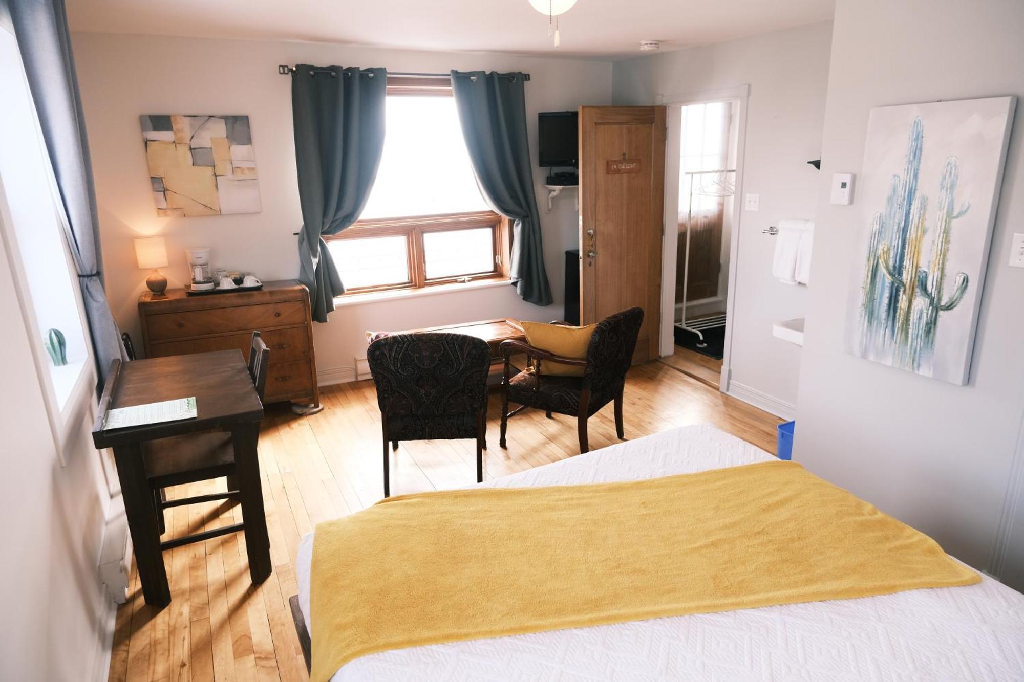Bed and Breakfast Les Pinsons Des Rives La Malbaie Zimmer foto